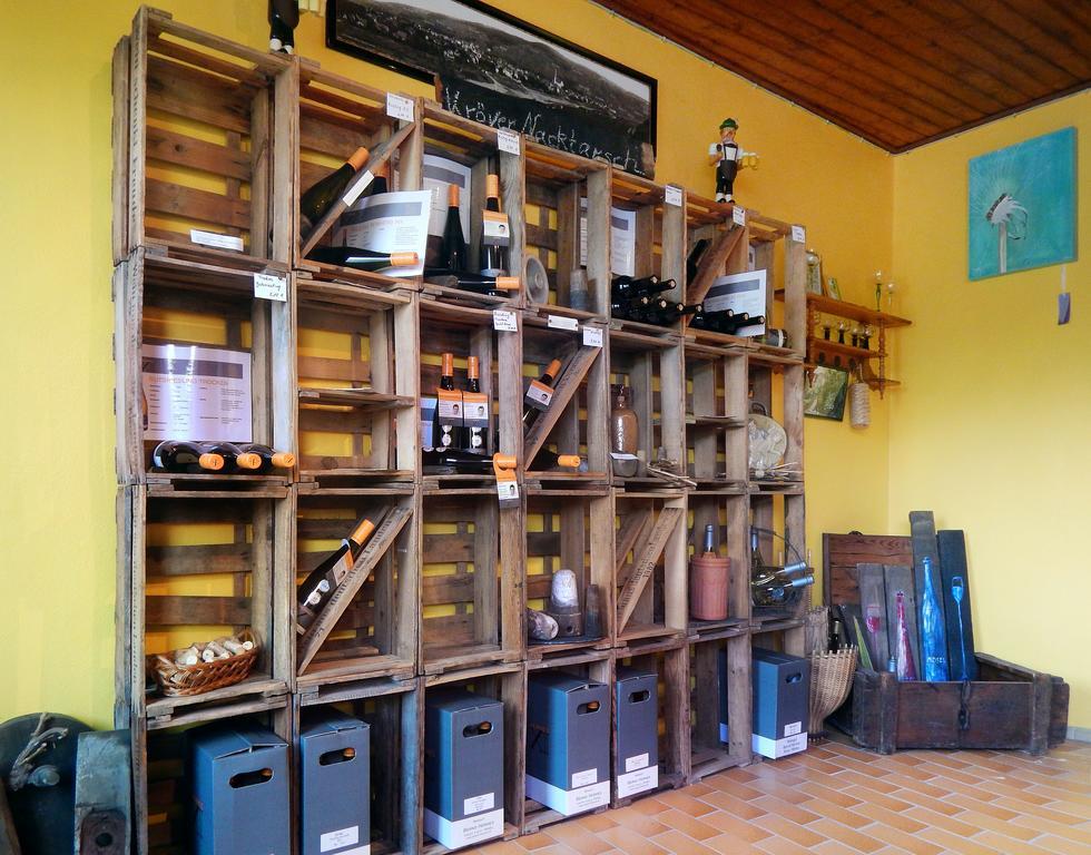 Апартаменти Der Weinladen Креф Екстер'єр фото